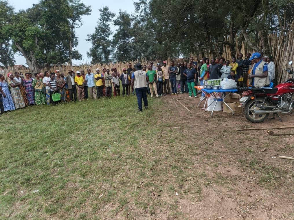 Distribution de semences maraîchères à Lusangi – Maniema